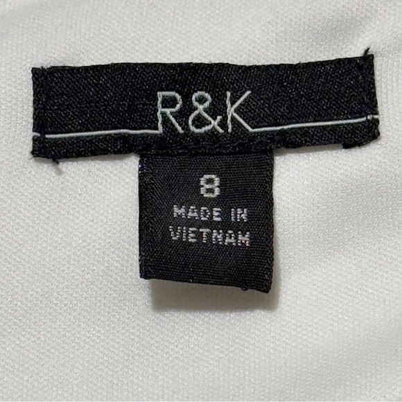 R & K Floral Bell Tie Sleeve Shift Lace Dress Size 8 ~ Perfect Never Worn - Picture 7 of 15